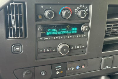 2024 Chevrolet Express Cargo 2500 WT