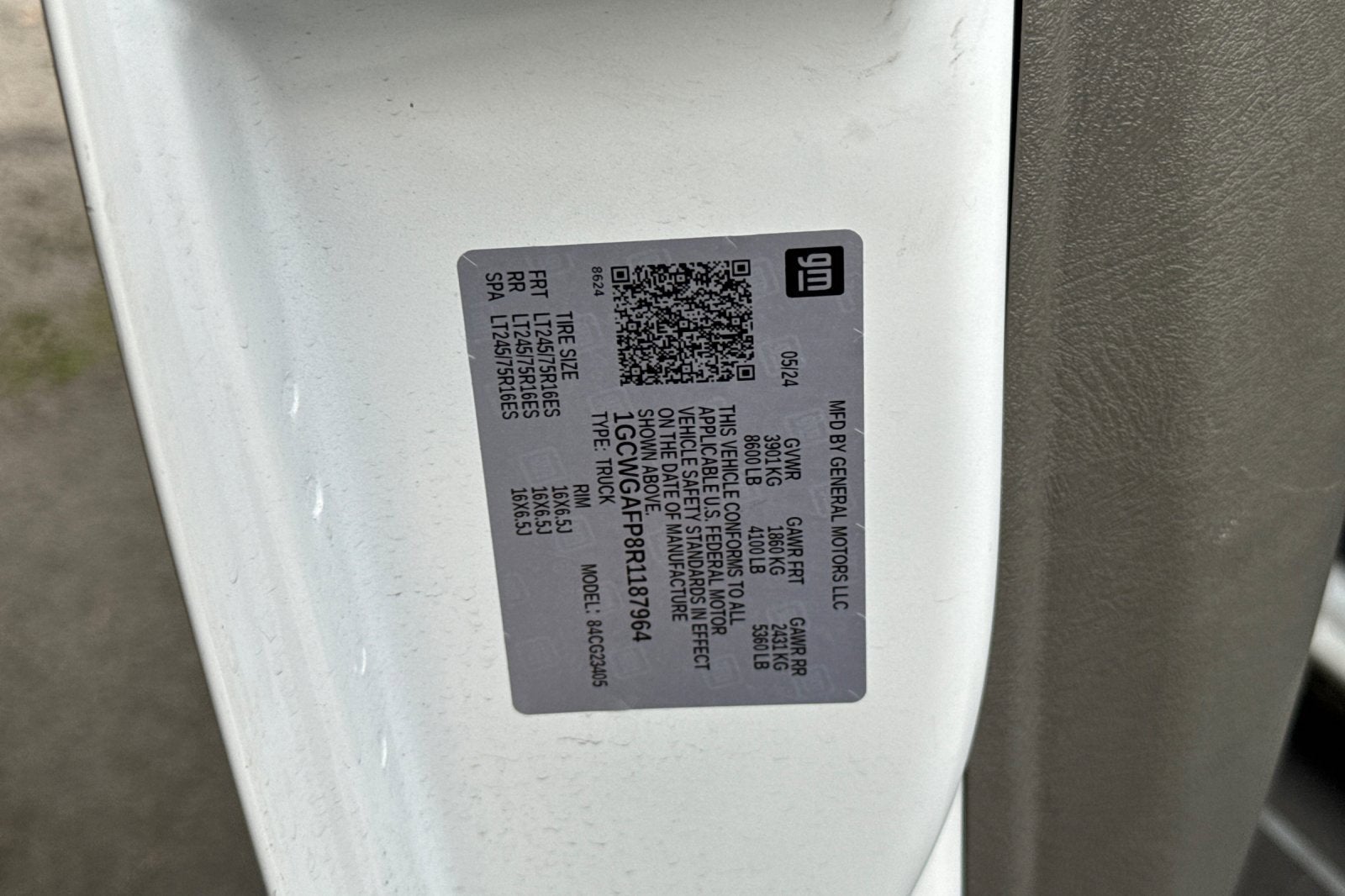 2024 Chevrolet Express Cargo 2500 WT