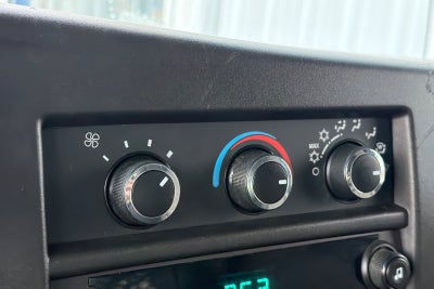 2010 Chevrolet Express Cargo 2500 VAN 2500 REG WB