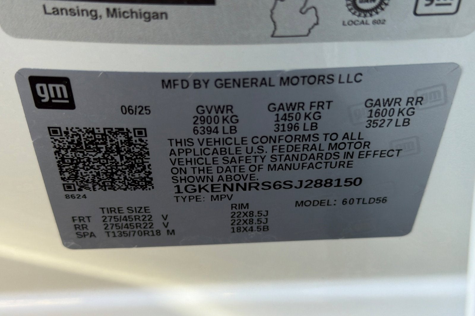 2025 GMC Acadia Elevation