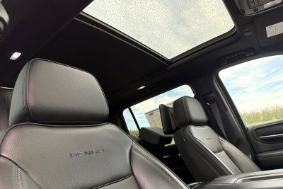 2023 GMC Yukon XL Denali