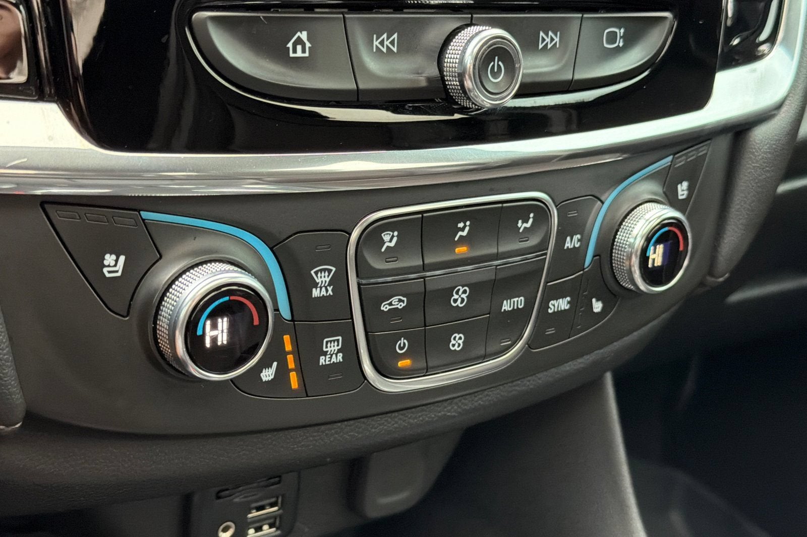 2023 Chevrolet Traverse High Country