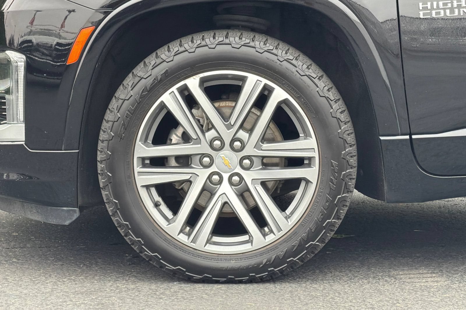 2023 Chevrolet Traverse High Country