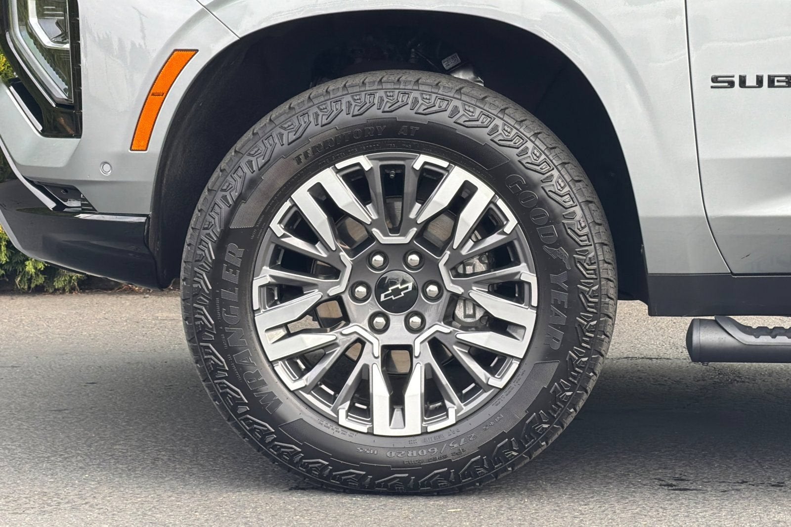 2025 Chevrolet Suburban Z71