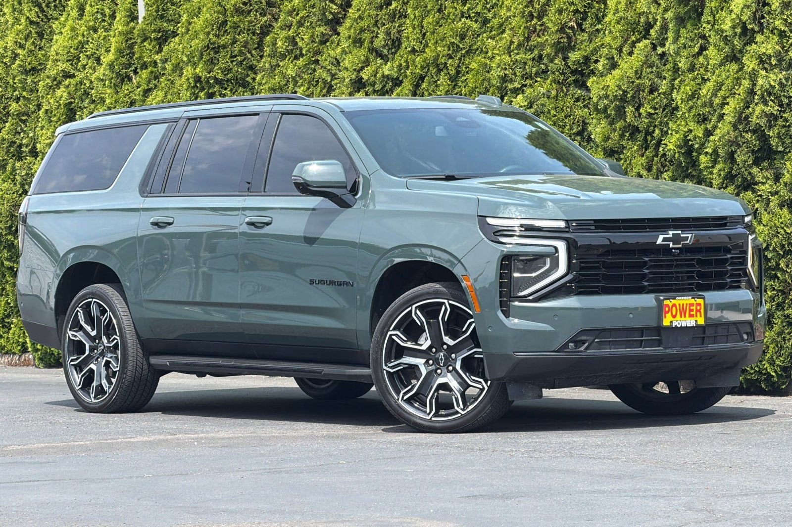 2025 Chevrolet Suburban RST