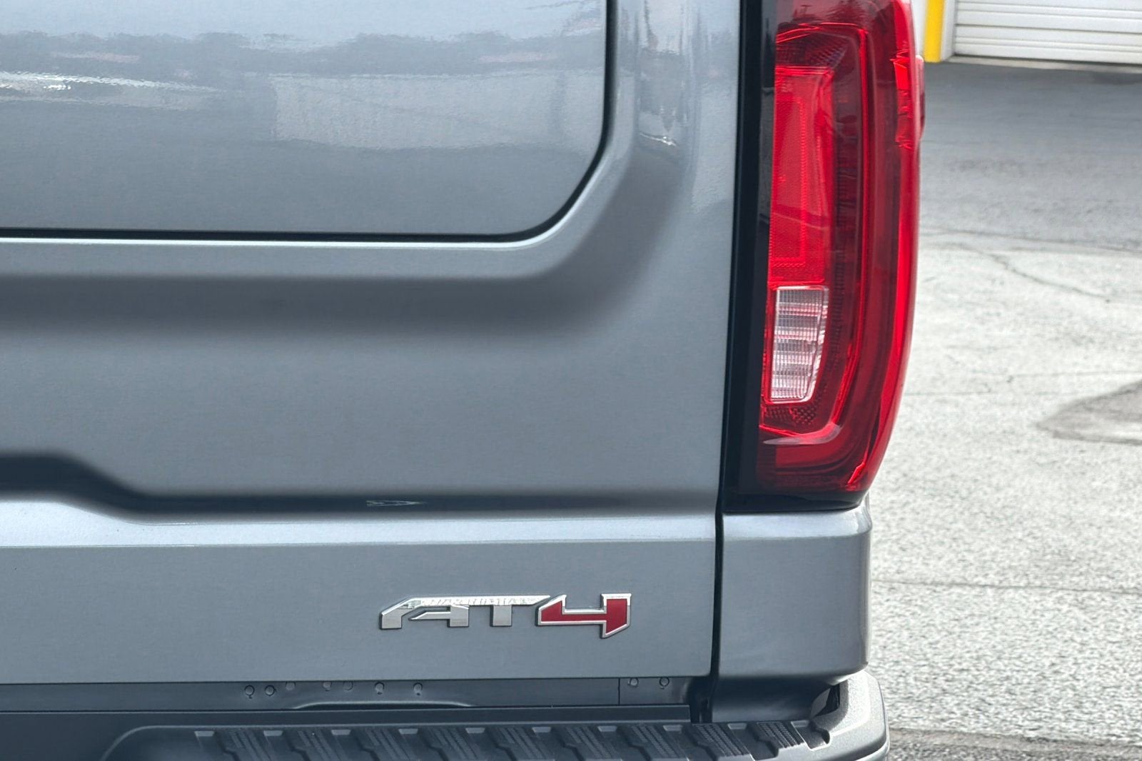 2022 GMC Sierra 1500 Limited AT4