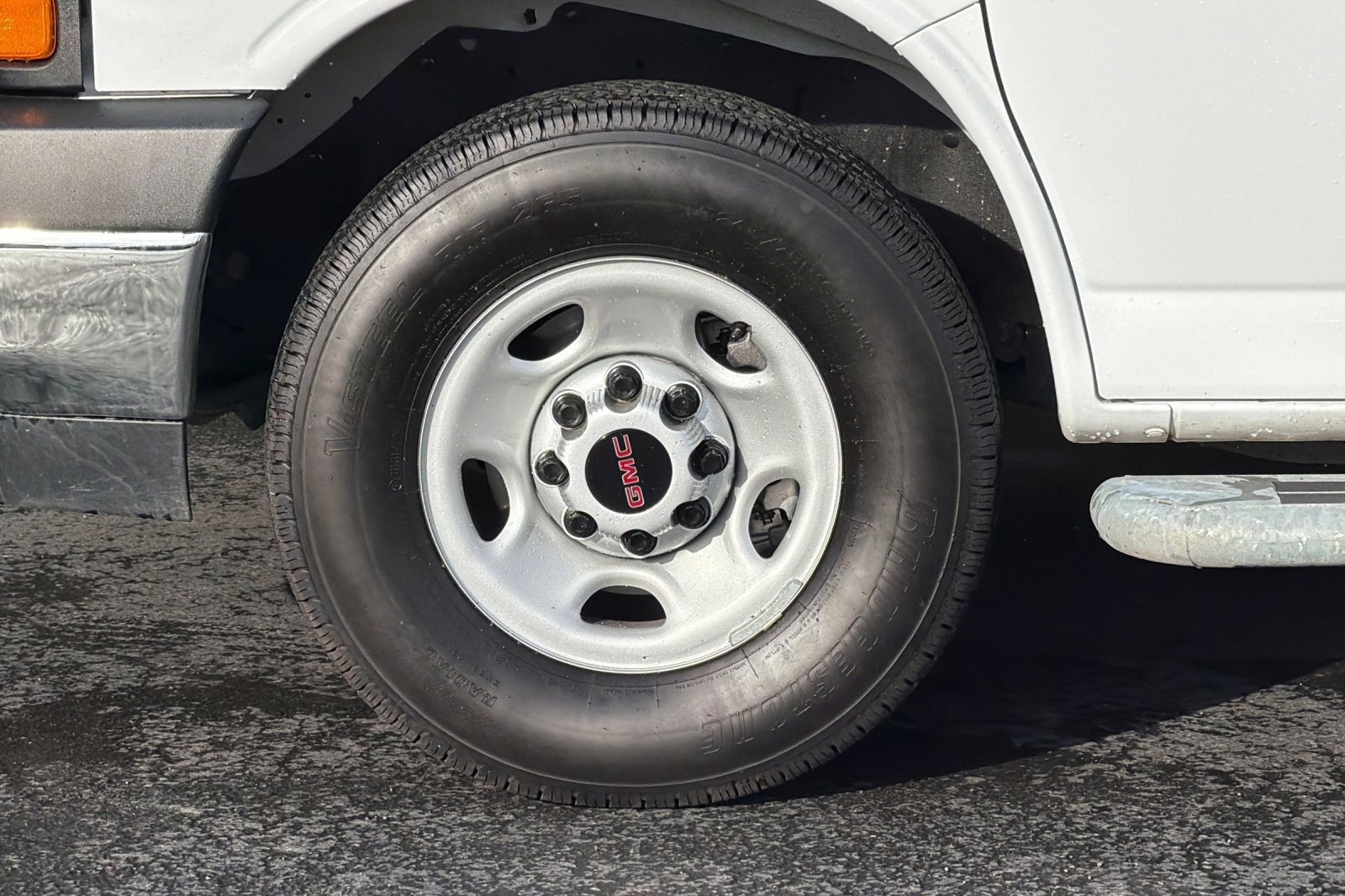 2024 GMC Savana Cargo 2500 Work Van