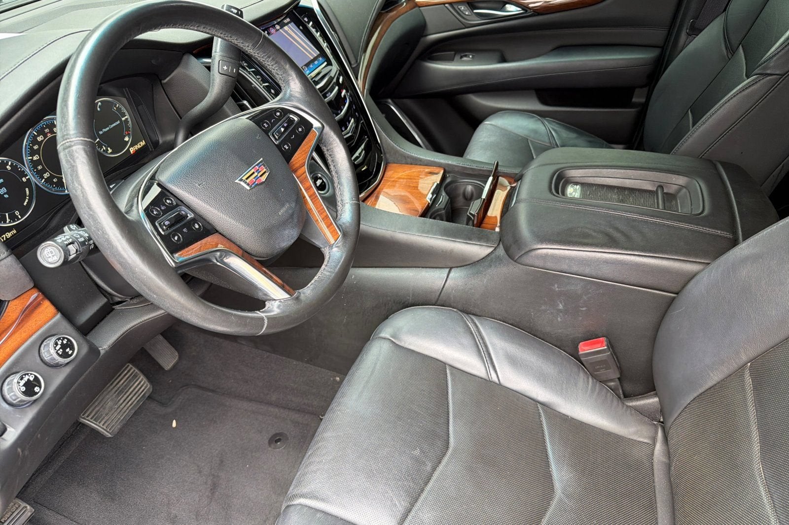 2015 Cadillac Escalade Luxury
