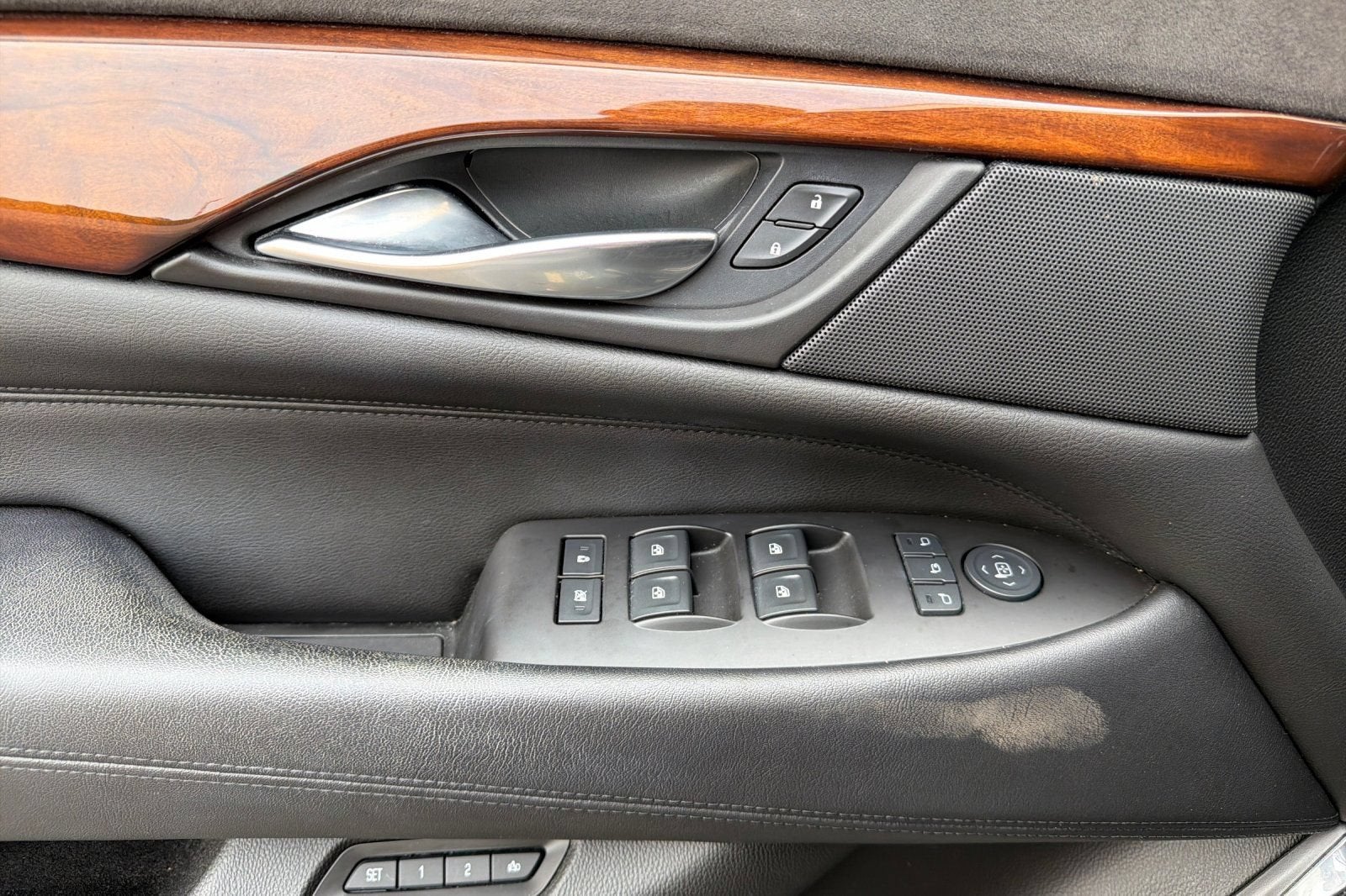 2015 Cadillac Escalade Luxury