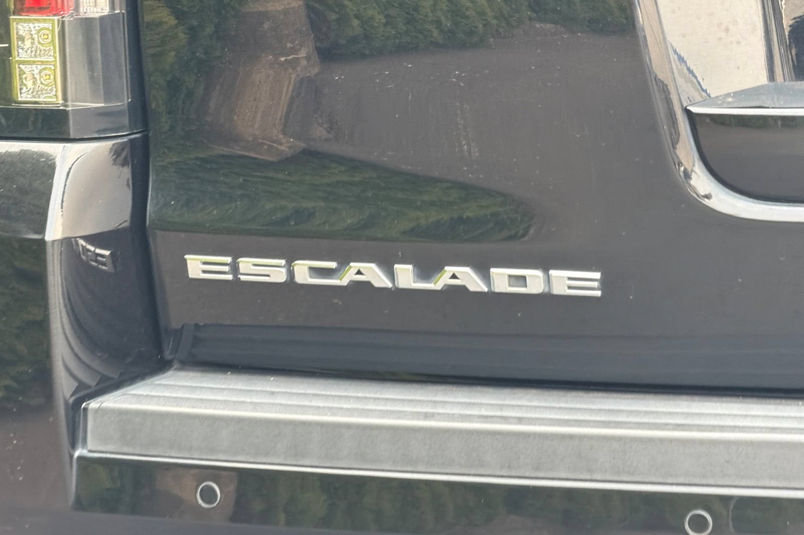 2015 Cadillac Escalade Luxury