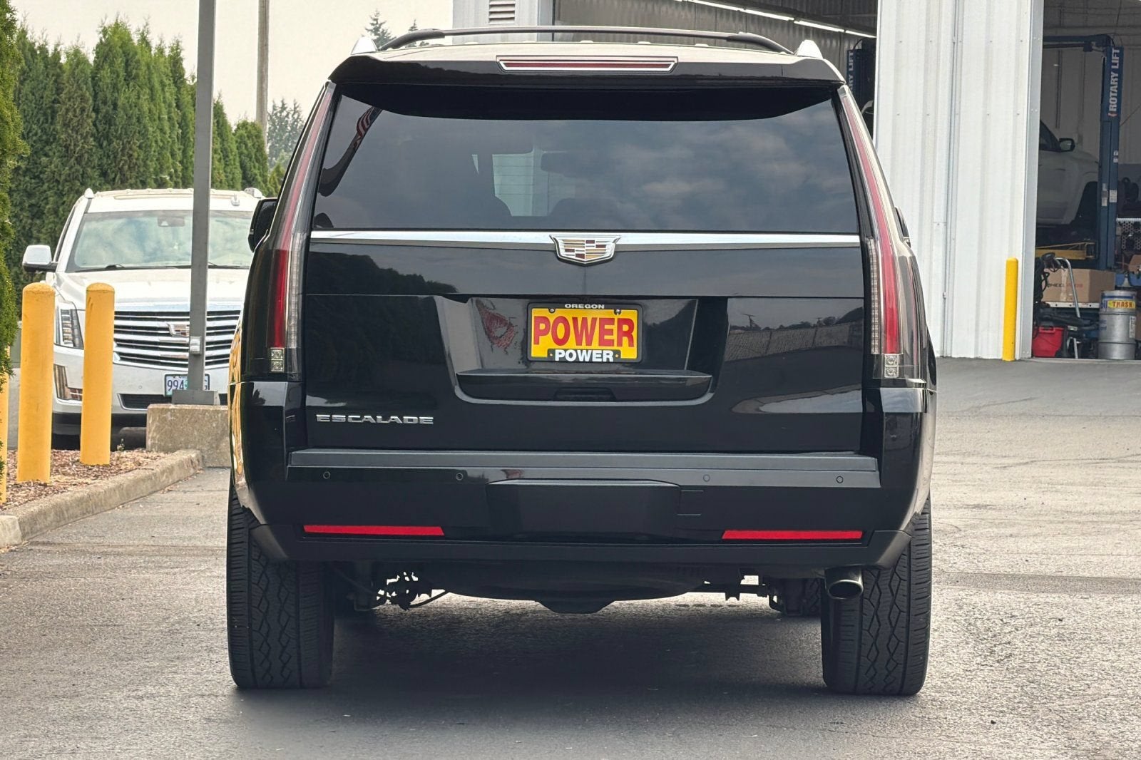 2015 Cadillac Escalade Luxury