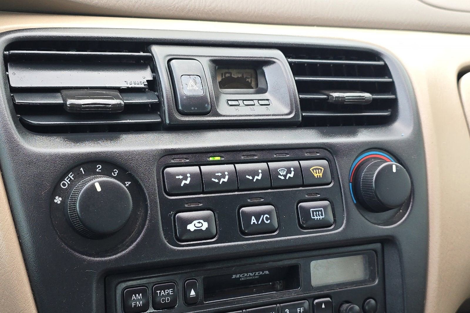 2000 Honda Accord Sdn LX