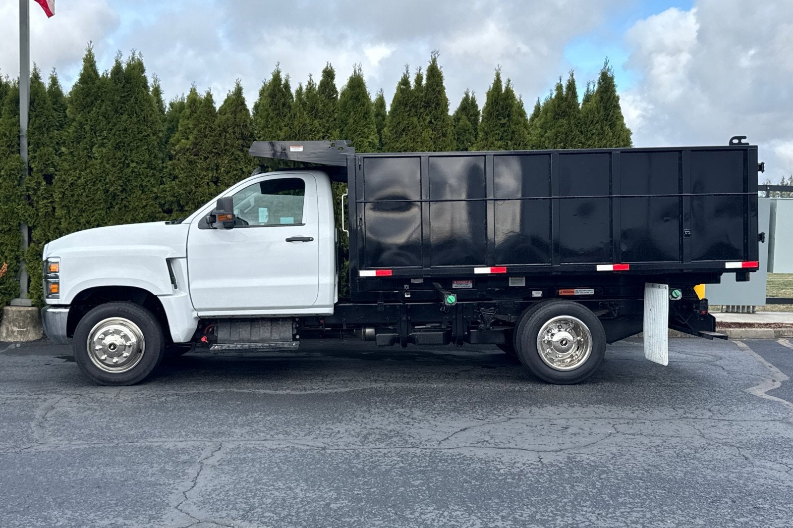 2019 Chevrolet Silverado 5500 HD Work Truck
