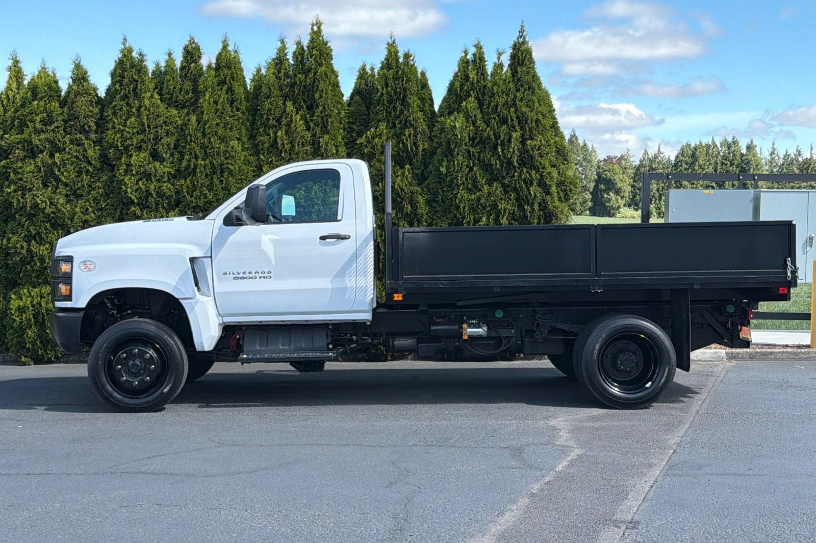 2024 Chevrolet Silverado 5500 HD Work Truck