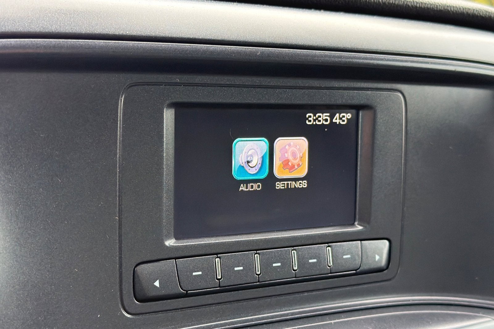 2019 Chevrolet Silverado 6500 HD Work Truck