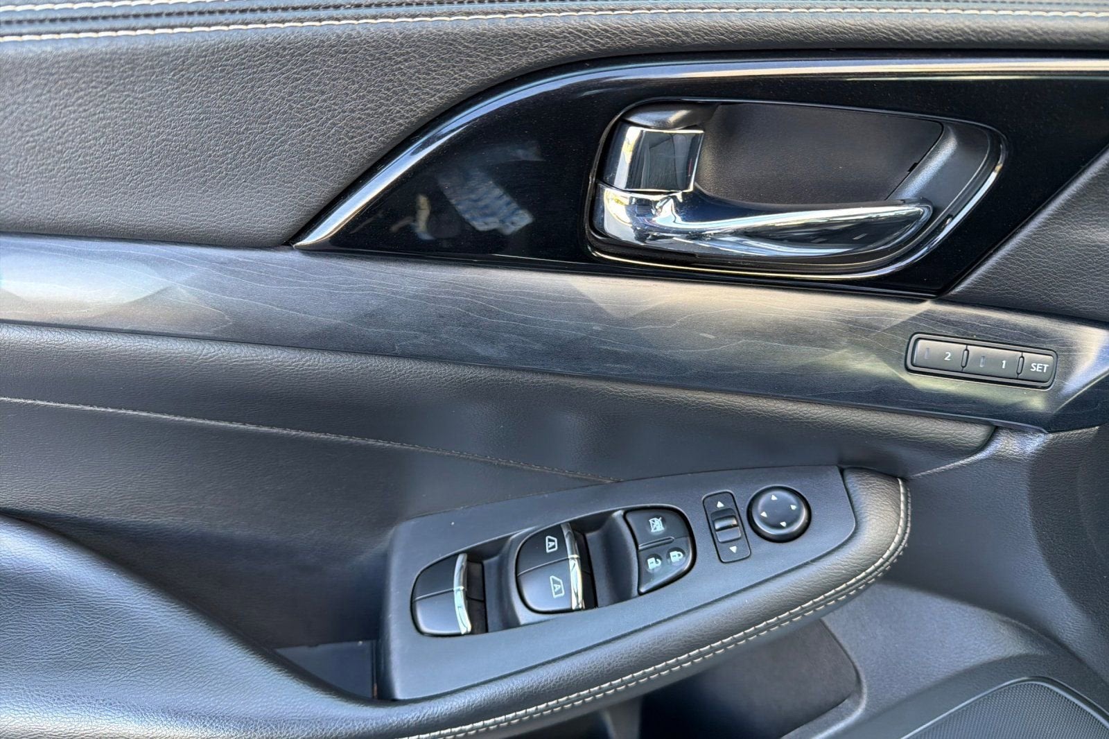 2020 Nissan Maxima Platinum