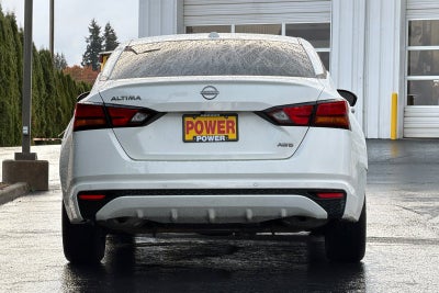2025 Nissan Altima SV