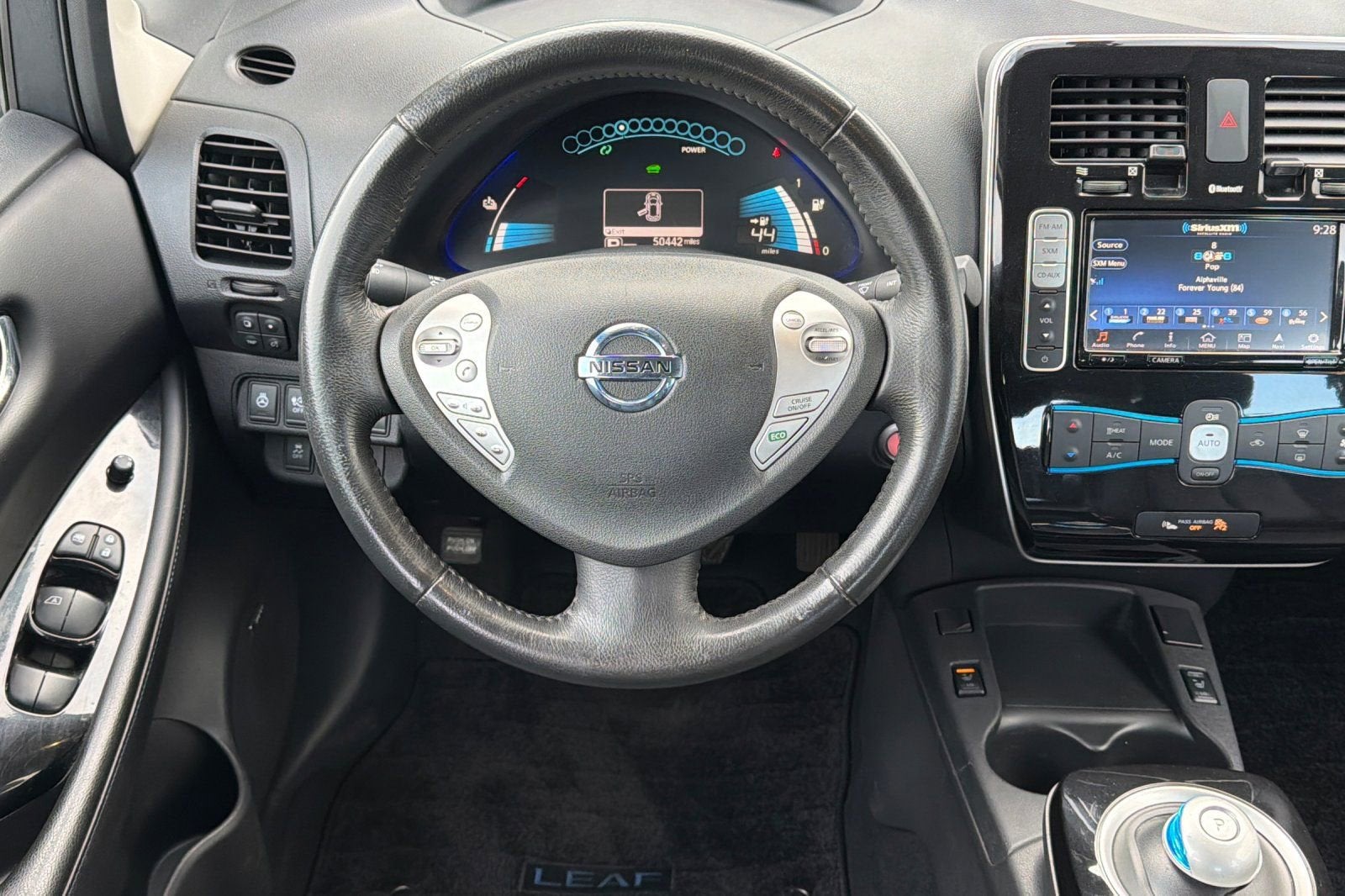 2016 Nissan LEAF SL