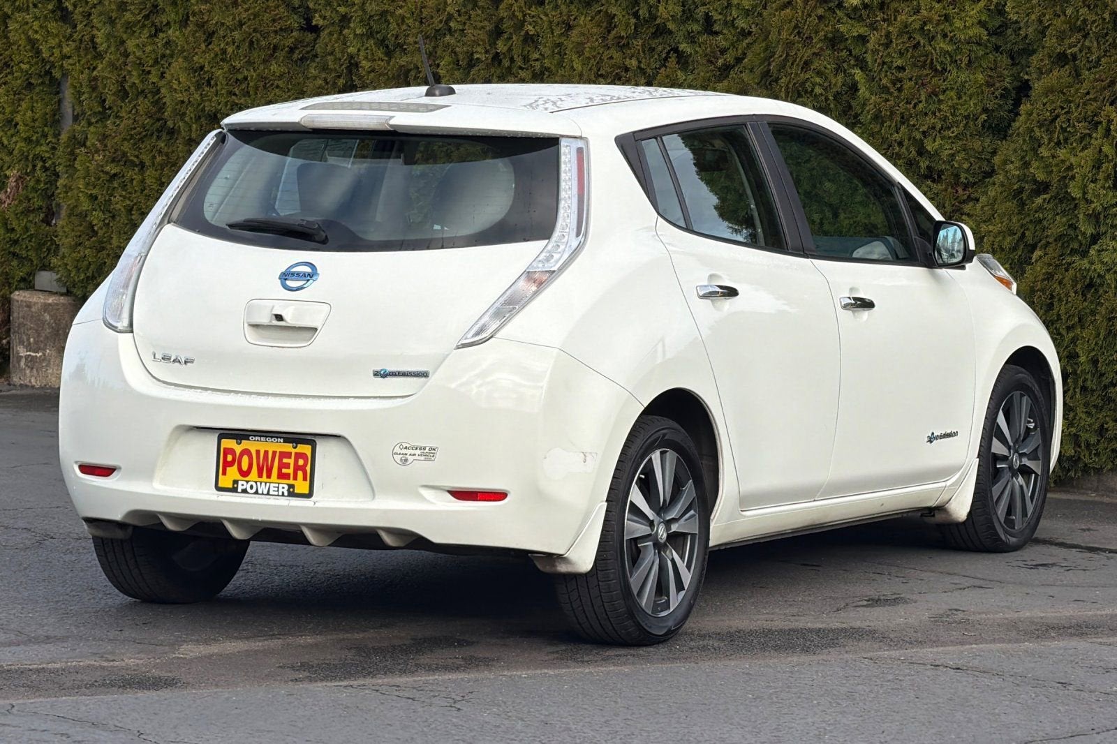2016 Nissan LEAF SL