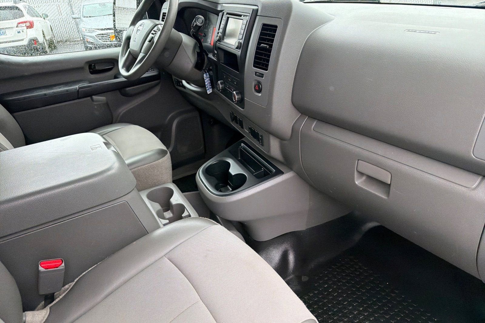 2021 Nissan NV Cargo SV