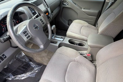 2017 Nissan Frontier SV V6