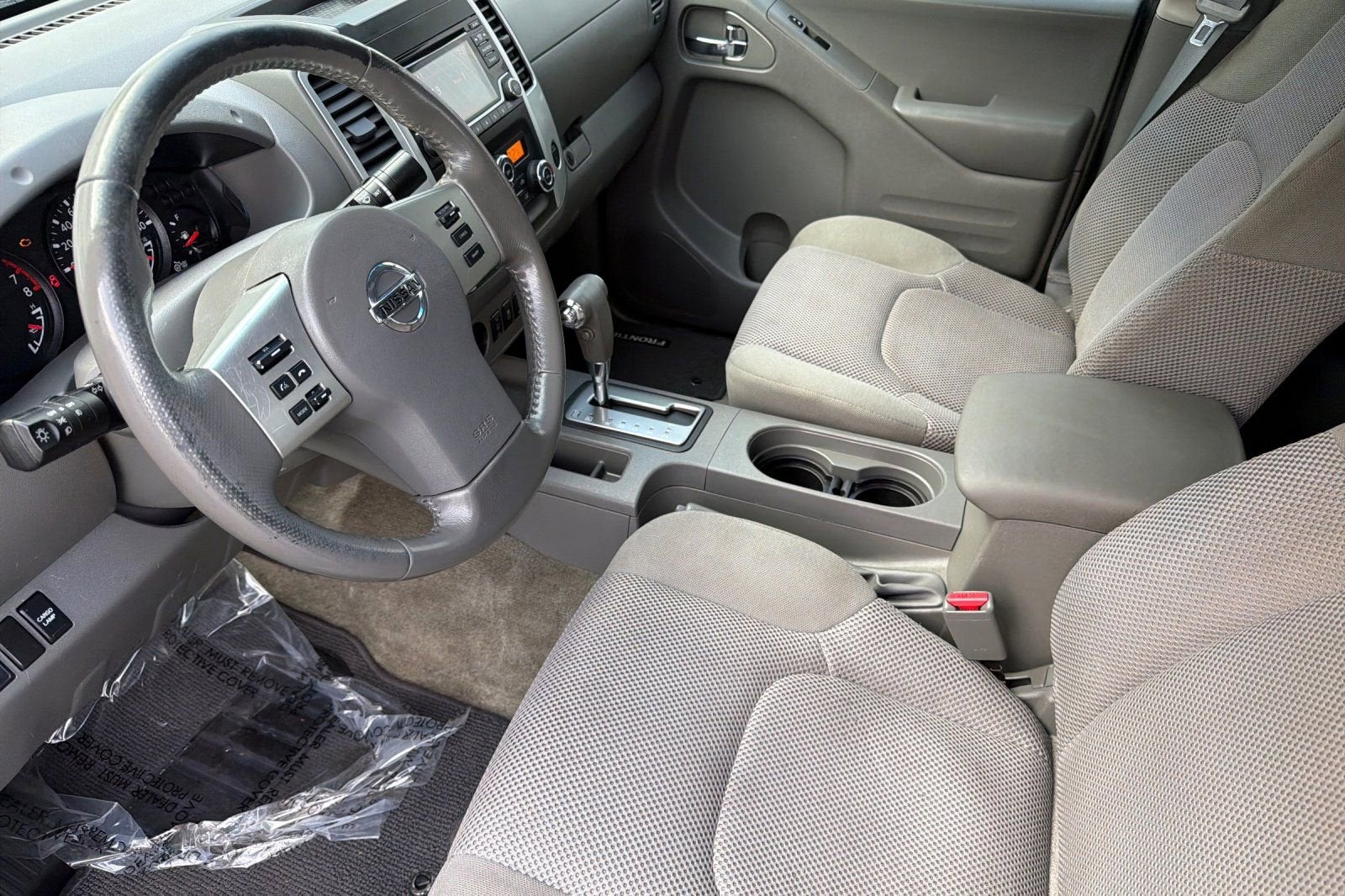 2017 Nissan Frontier SV V6