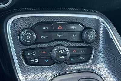 2017 Dodge Challenger SXT Plus