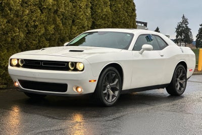 2017 Dodge Challenger SXT Plus