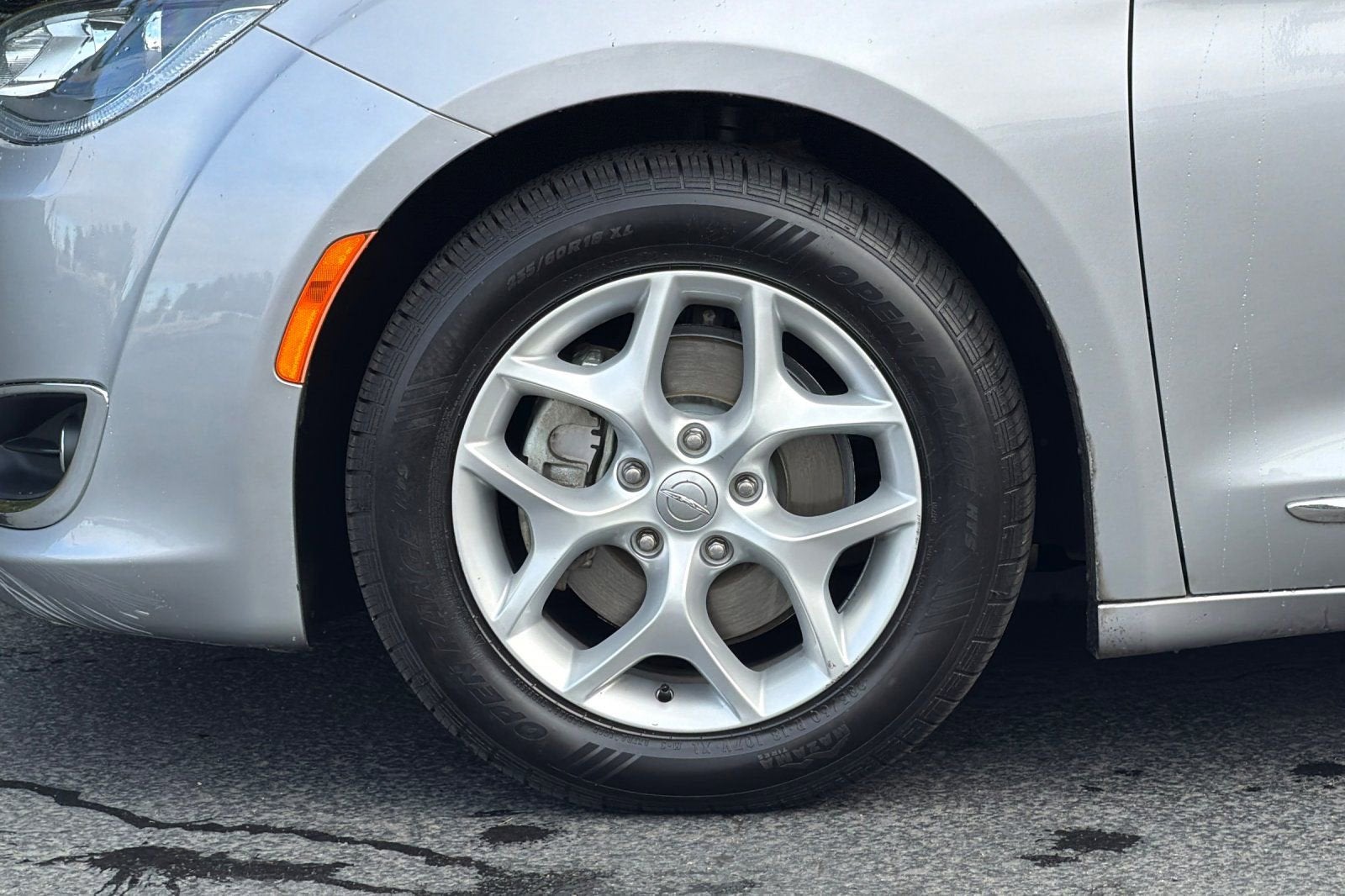 2017 Chrysler Pacifica Touring-L