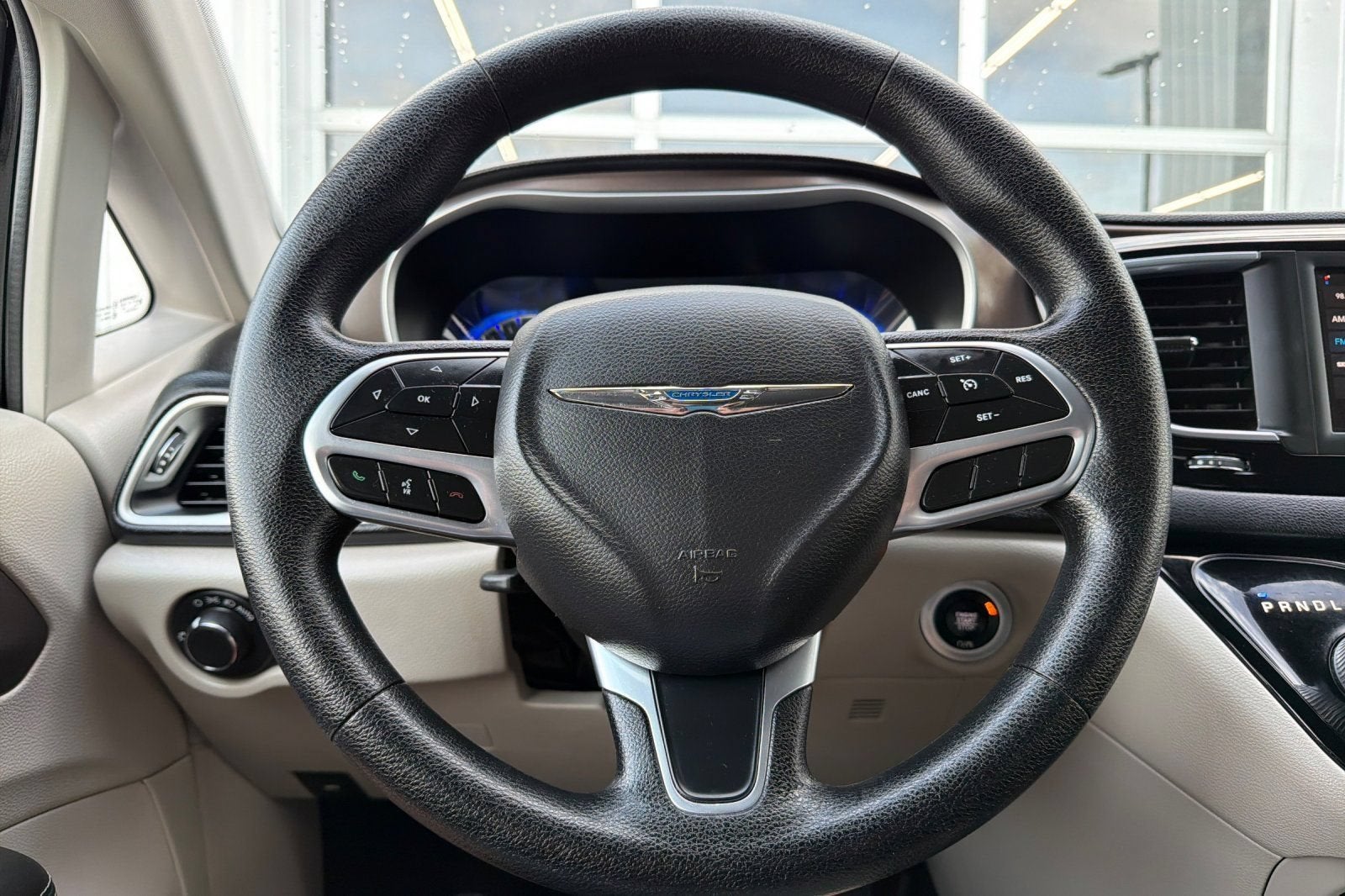 2020 Chrysler Voyager LXI