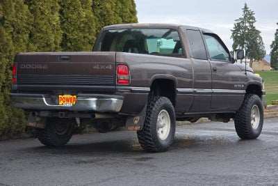 1997 Dodge Ram 1500 CLUB 139WB 4WD