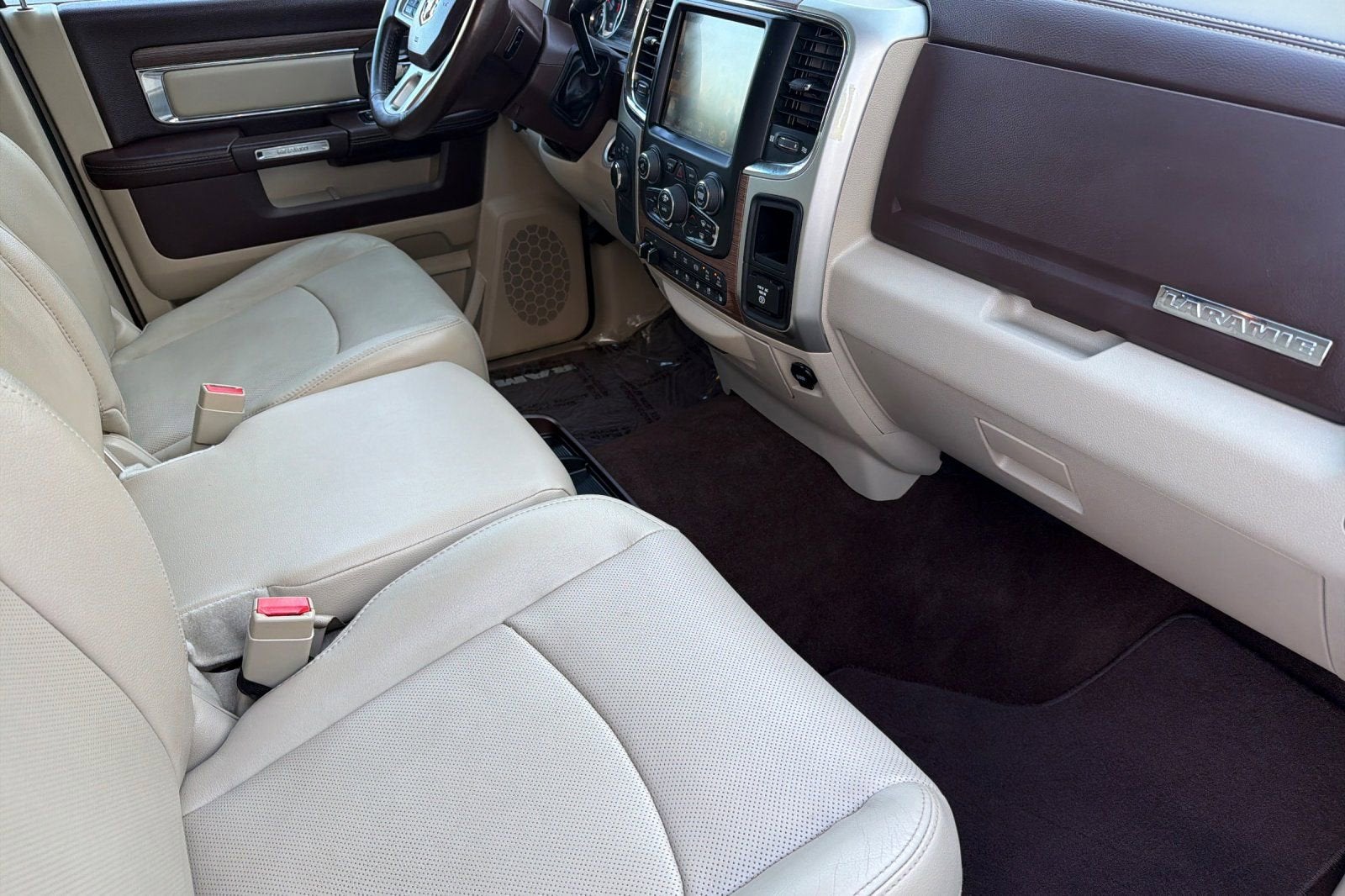 2016 RAM 2500 Laramie