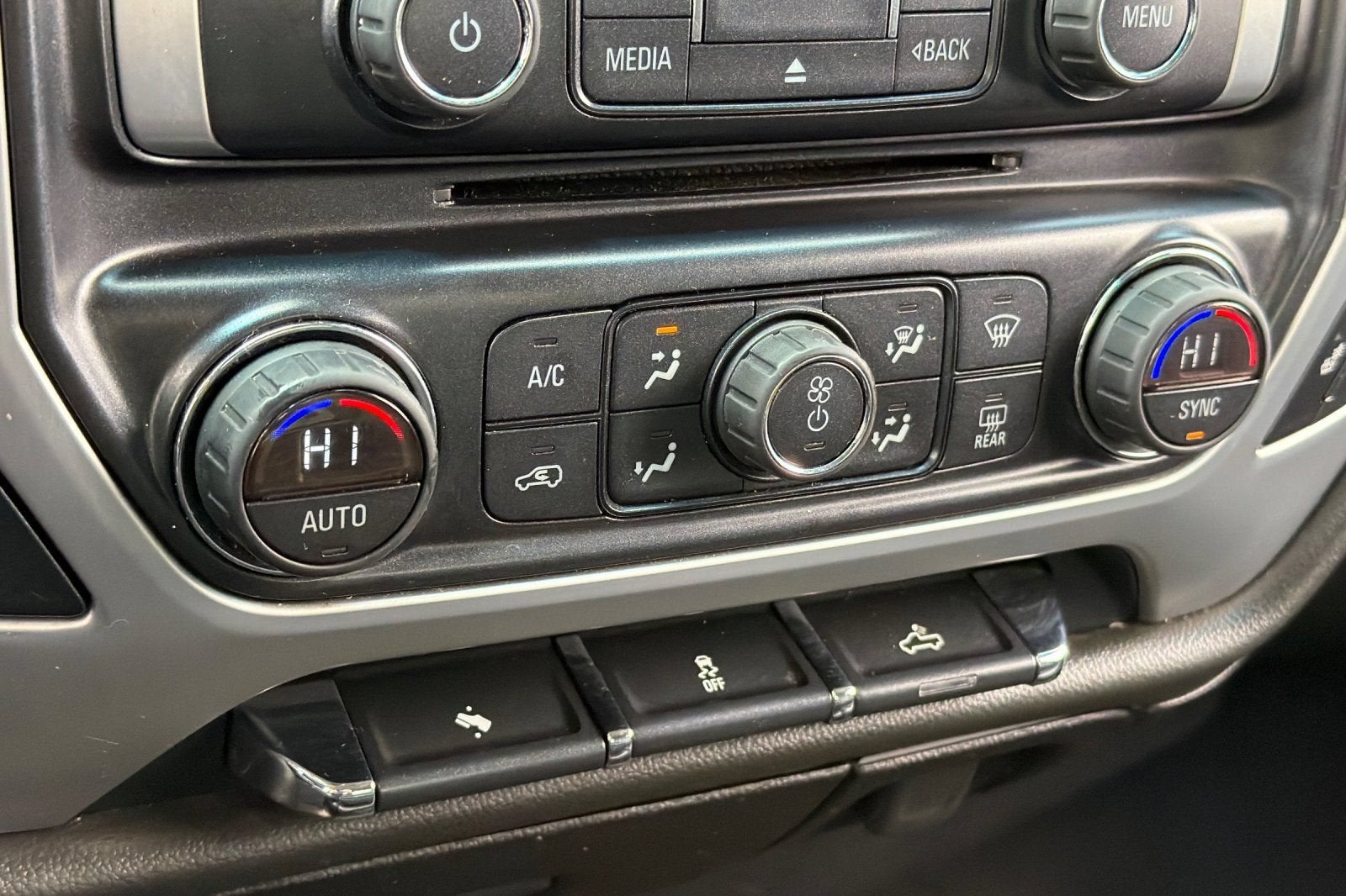 2015 GMC Sierra 1500 SLT