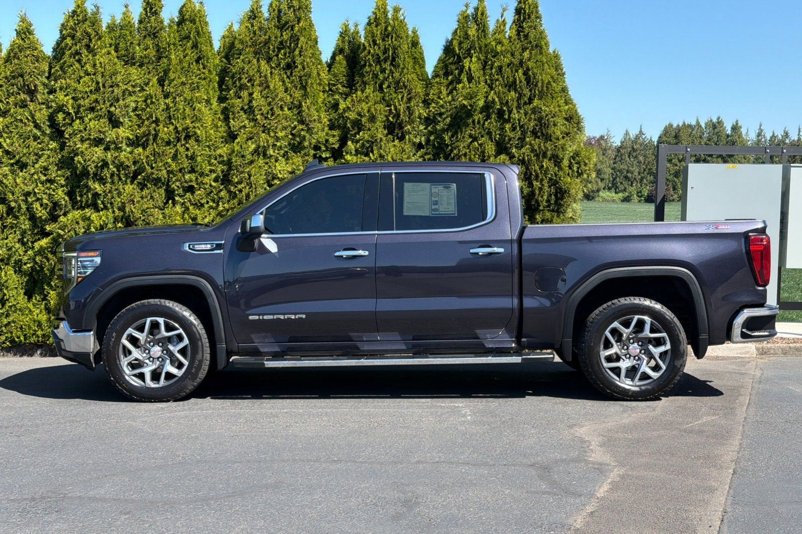 2022 GMC Sierra 1500 SLT