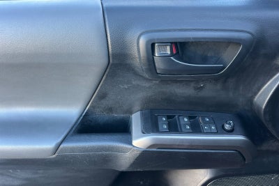 2022 Toyota Tacoma 2WD SR5