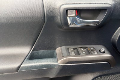 2016 Toyota Tacoma SR5