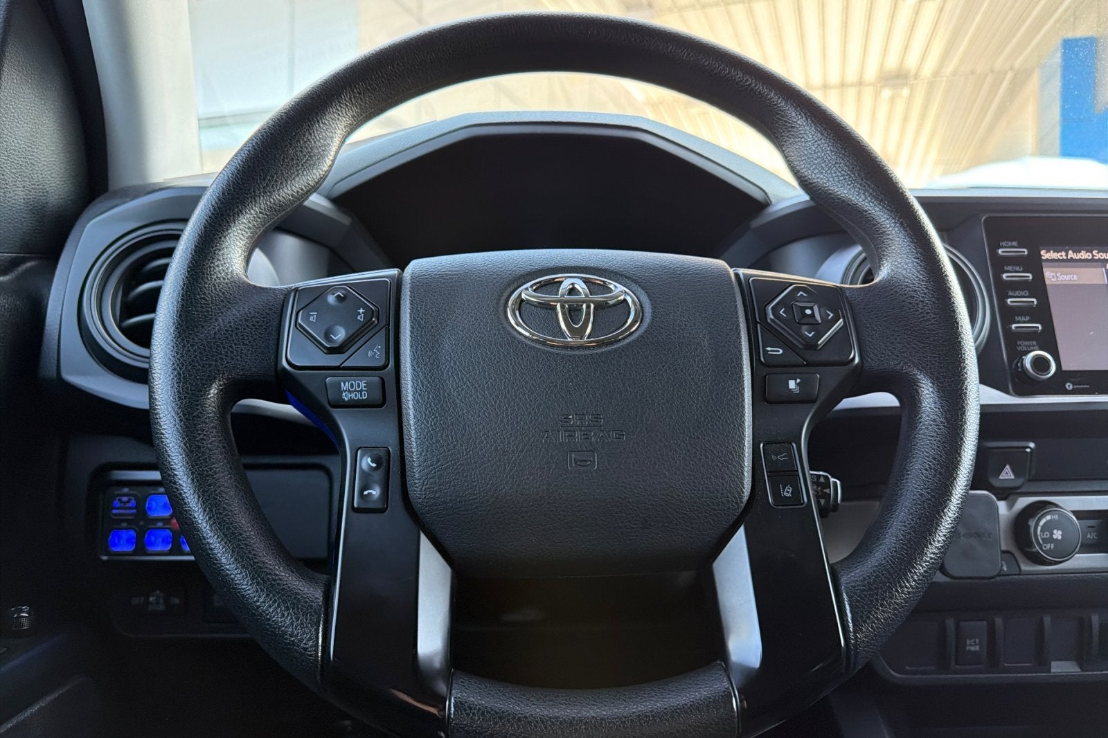 2022 Toyota Tacoma 2WD SR