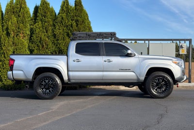 2022 Toyota Tacoma 2WD SR
