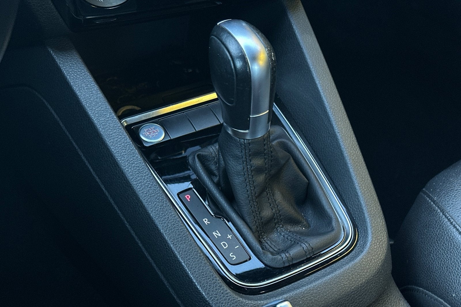 2018 Volkswagen Jetta 1.8T SE Sport