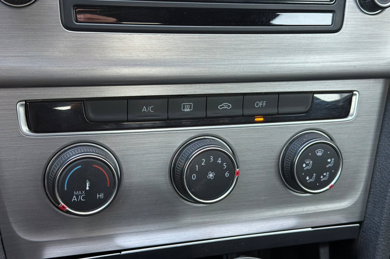 2015 Volkswagen Golf TDI S