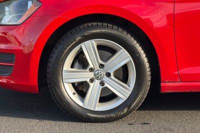 2015 Volkswagen Golf TDI S