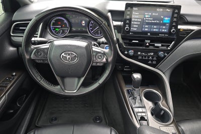 2022 Toyota Camry Hybrid XSE