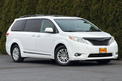 2012 Toyota Sienna XLE AAS
