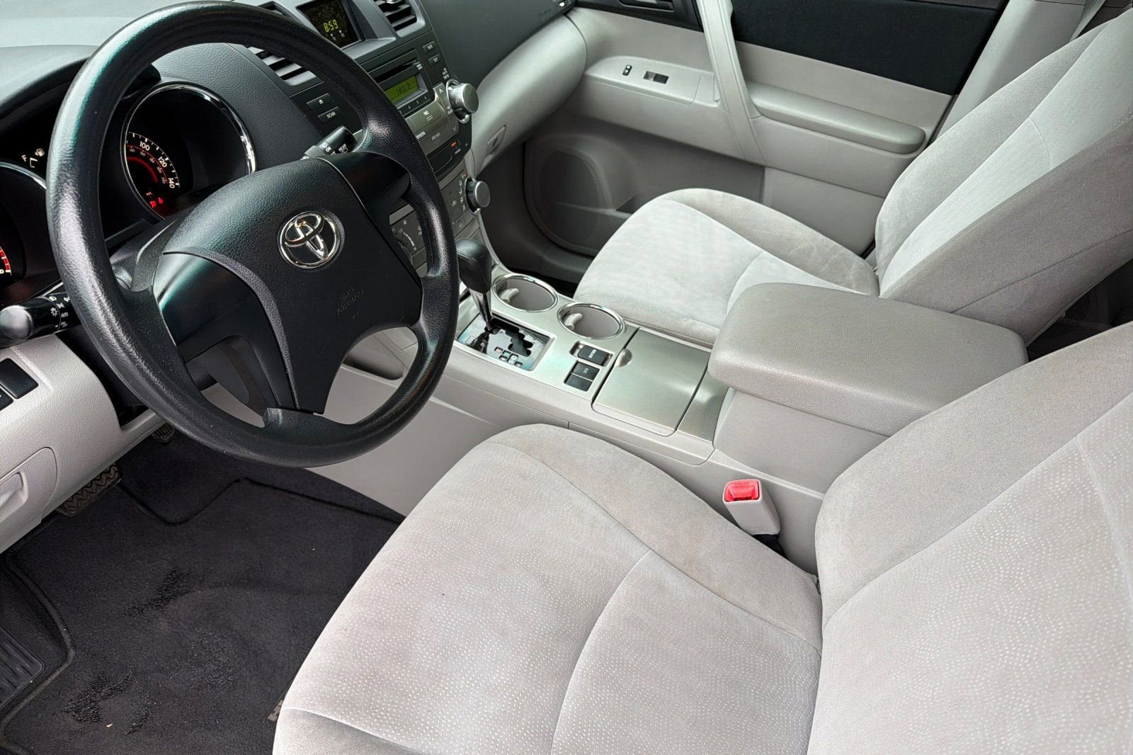 2012 Toyota Highlander Base