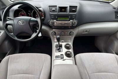 2012 Toyota Highlander Base