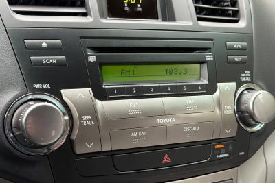 2012 Toyota Highlander Base