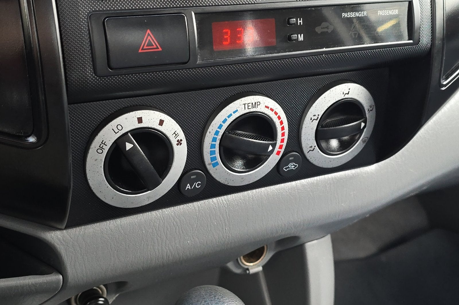 2005 Toyota Tacoma REG CAB 2WD AT