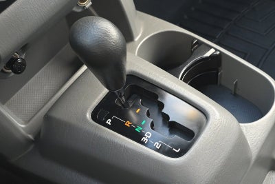 2005 Toyota Tacoma REG CAB 2WD AT