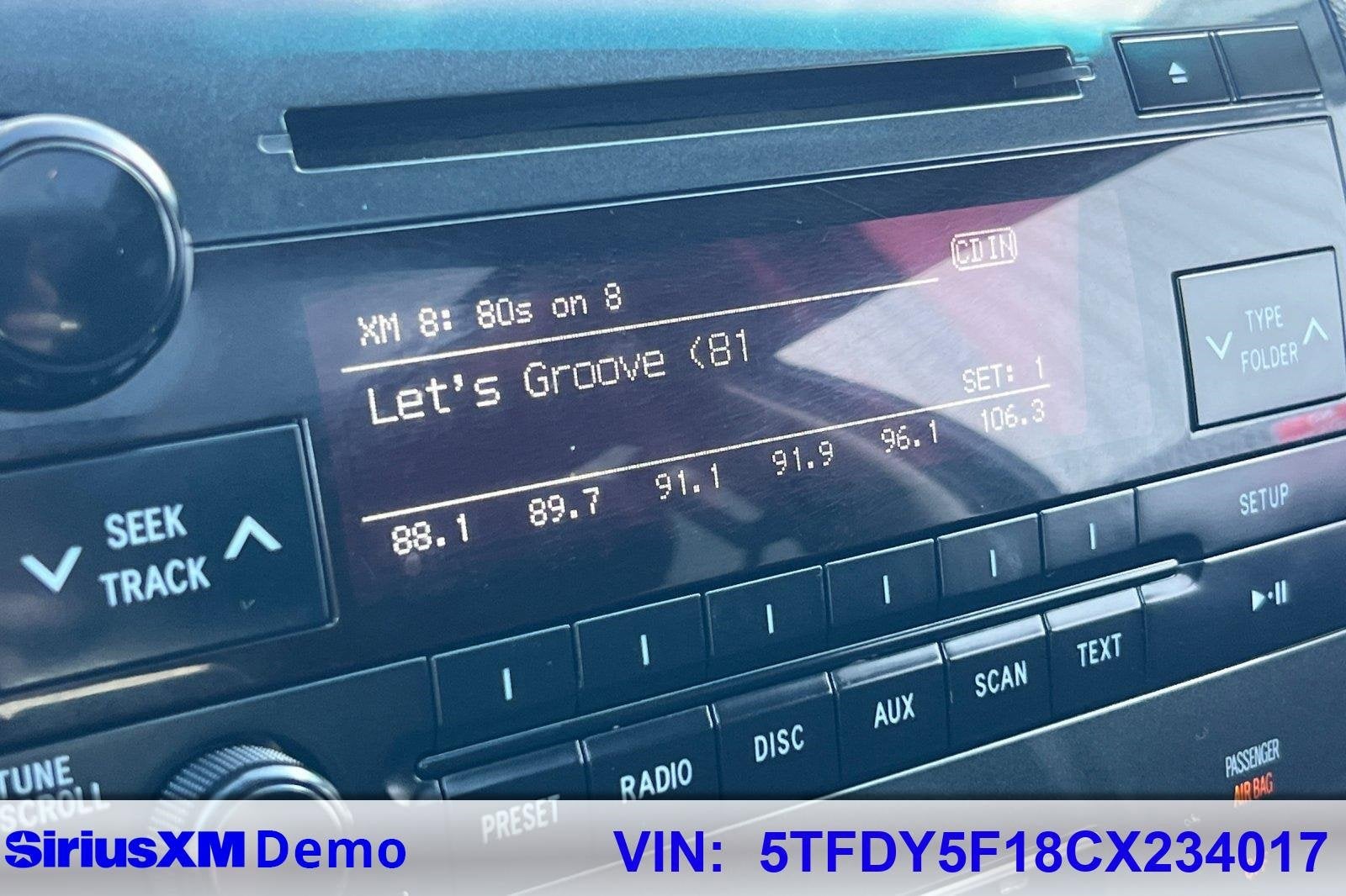 2012 Toyota Tundra 4WD Truck CREW 4WD V8 5.7 G