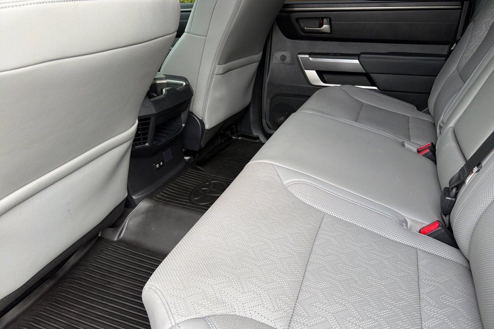 2025 Toyota Tundra 4WD SR